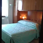 Nuova Residenza Laguna 公寓