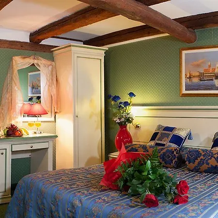 Nuova Residenza Laguna * Venedik