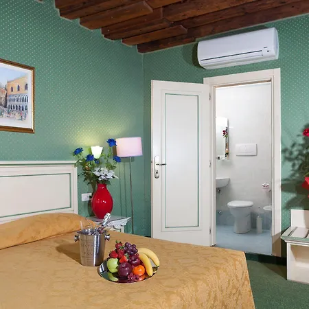 דירה Nuova Residenza Laguna ונציה